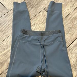 Vuori  Performance Leggings XS